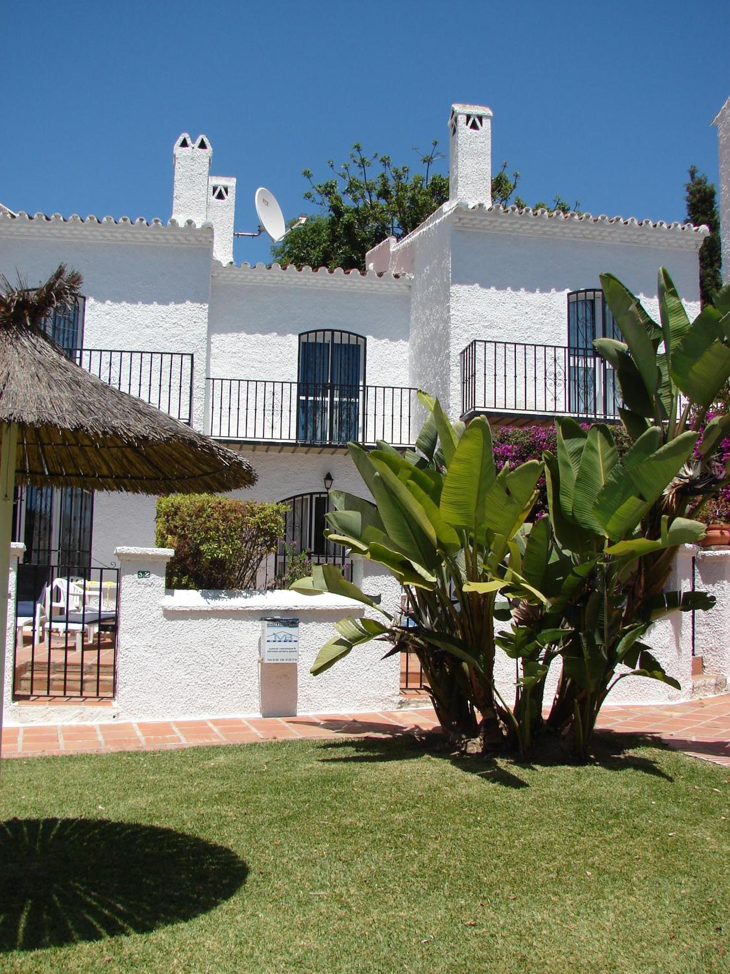 Apartmán Pinos 11 Menyber Nerja Exteriér fotografie